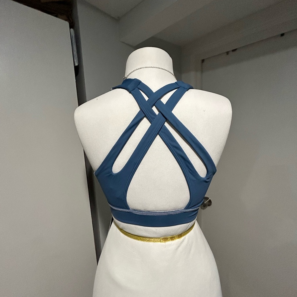 Blue Athletic Crop Top - Picture 6 of 10